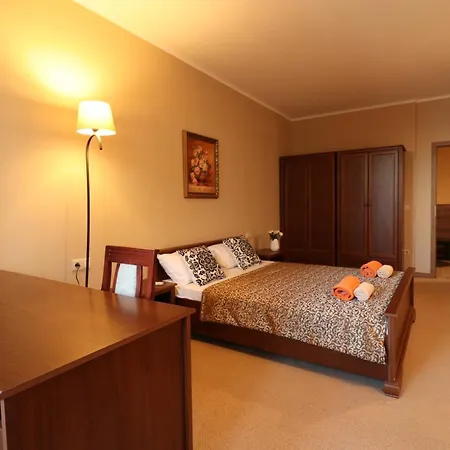 Apartment първа линия *