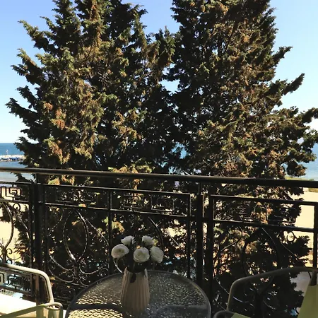 първа линия Apartment Pomorie