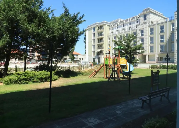 Apartment първа линия Pomorie