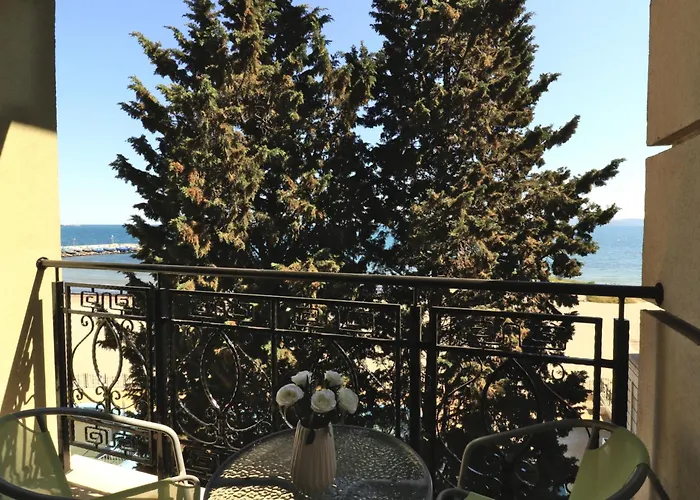 първа линия Apartment Pomorie