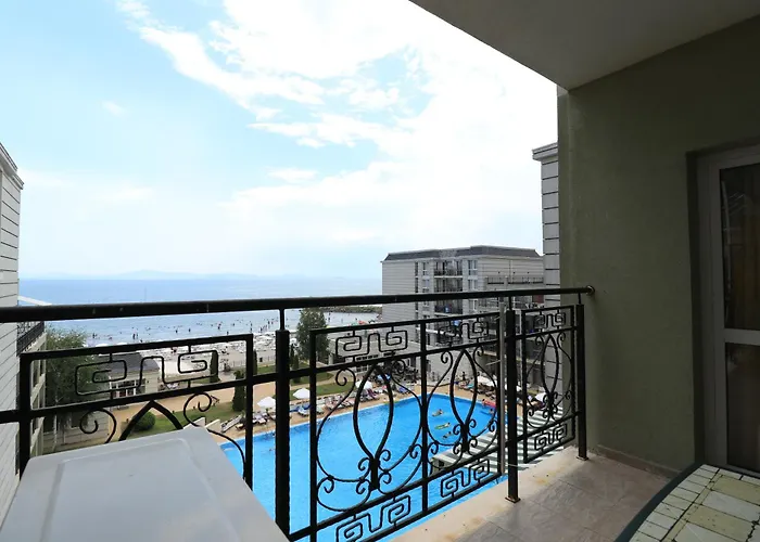 първа линия Apartment