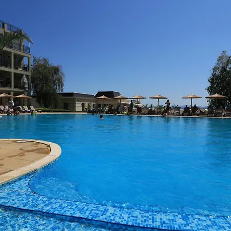 първа линия * Ahyolu