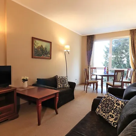 първа линия