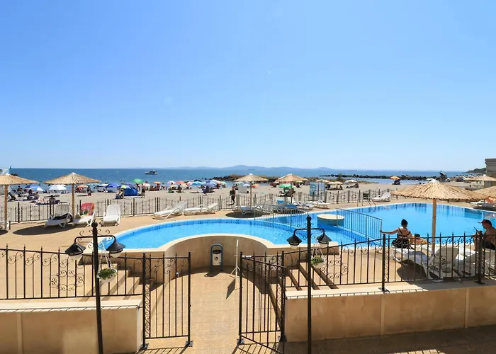 първа линия Apartman